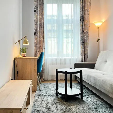 For 4 Guest Near To Main Station Cracow Appartement Krakau