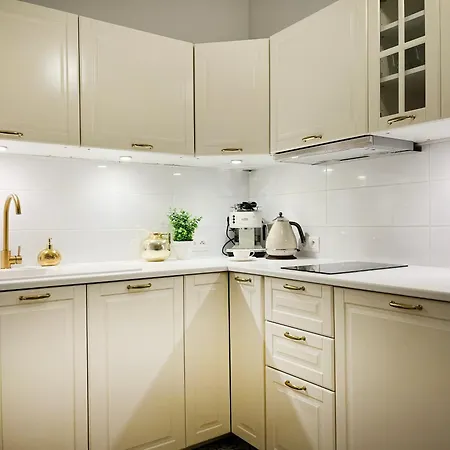 For 4 Guest Near To Main Station Cracow * Krakau