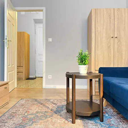شقة For 4 Guest Near To Main Station Cracow كراكوفيا
