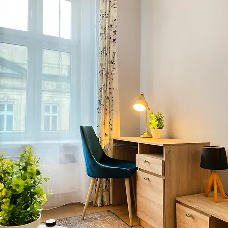 Apartamento For 4 Guest Near To Main Station Cracow *